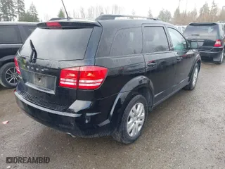 2018 Dodge Journey SE with VIN 3C4PDCAB6JT429877, listed as a IAAI auction lot 41847072 with 111,865 mi miles. Bid and sale history available at carsss.com. Image 4.
