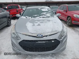 2014 Hyundai Sonata Hybrid Limited with VIN KMHEC4A4XEA117023, listed as a IAAI auction lot 41299461 with 154,822 mi miles. Bid and sale history available at carsss.com. Image 12.