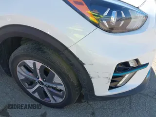 2022 Kia Niro EV S with VIN KNDCC3LG1N5160736, listed as a IAAI auction lot 41862260 with 46,812 mi miles. Bid and sale history available at carsss.com. Image 20.