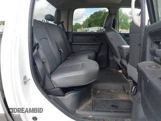 2015 Ram 2500 Tradesman с VIN 3C6UR5CL6FG639196, выставлен на аукционе IAAI как лот 42240407 с пробегом 172 557 миль миль и . История ставок и продаж доступна на DreamBid. Изображение 8.