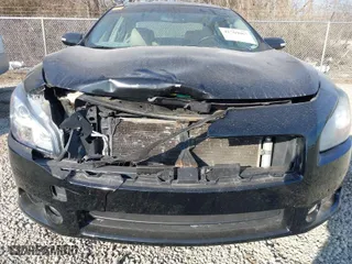 2012 Nissan Maxima 3.5 S with VIN 1N4AA5AP4CC841483, listed as a IAAI auction lot 41769087 with 187,600 mi miles. Bid and sale history available at carsss.com. Image 6.