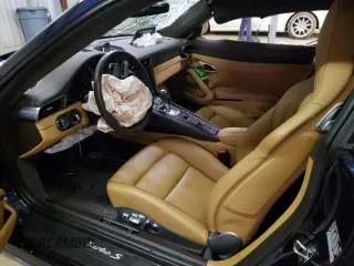 2017 Porsche 911 Turbo S with VIN WP0AD2A97HS166727, listed as a Copart auction lot 39669443 with 0 mi miles. Bid and sale history available at carsss.com. Image 7.