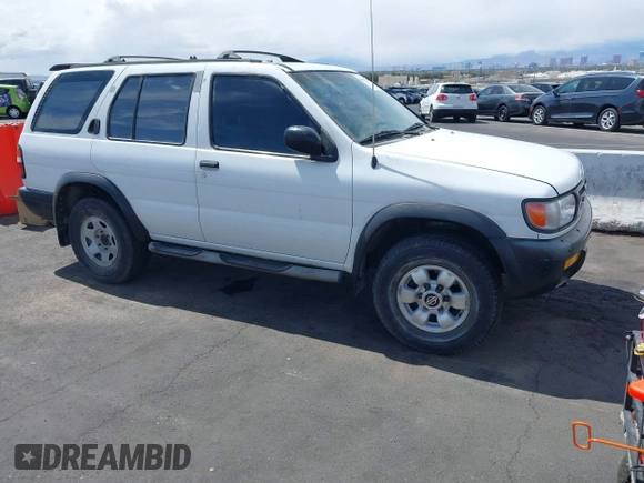 1996 Nissan Pathfinder XE z VIN JN8AR05Y1TW003648, wystawiony jako IAAI lot #41947783 z przebiegiem 224 612 mil mil oraz . Historia ofert i sprzedaży dostępna na DreamBid. Obrazek 1.