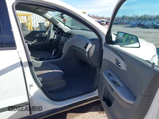 2012 Chevrolet Traverse LS with VIN 1GNKRFEDXCJ401428, listed as a IAAI auction lot 41801656 with 141,242 mi miles and . Bid and sale history available at DreamBid. Image 5.