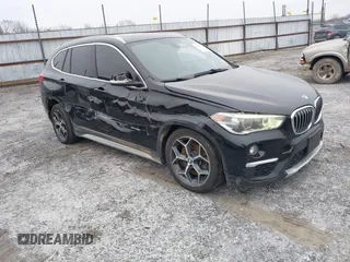2016 BMW X1 xDrive28i z VIN WBXHT3C30G5F63649, wystawiony jako IAAI lot #41267517 z przebiegiem 158 181 mil mil oraz . Historia ofert i sprzedaży dostępna na DreamBid. Obrazek 1.