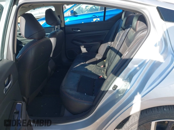 2024 Nissan Altima SR z VIN 1N4BL4CVXRN369436, wystawiony jako IAAI lot #42301286 z przebiegiem 33 650 mil mil oraz . Historia ofert i sprzedaży dostępna na DreamBid. Obrazek 8.