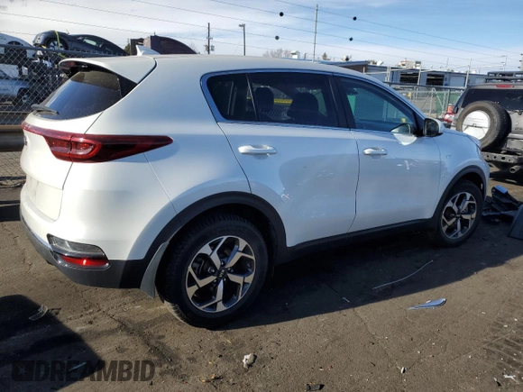 2022 Kia Sportage LX with VIN KNDPMCAC7N7955180, listed as a Copart auction lot 85560064 with 30,781 mi miles and Clean Title. Bid and sale history available at carsss.com. Image 3.