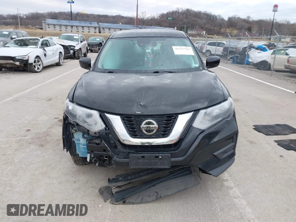 2020 Nissan Rogue SV with VIN KNMAT2MT3LP542894, listed as a IAAI auction lot 41527584 with 134,207 mi miles and . Bid and sale history available at carsss.com. Image 12.