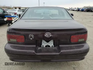 1995 Chevrolet Caprice with VIN 1G1BL52P5SR146120, listed as a Copart auction lot 50930555 with 938,938 mi miles and Non repairable. Bid and sale history available at DreamBid. Image 6.