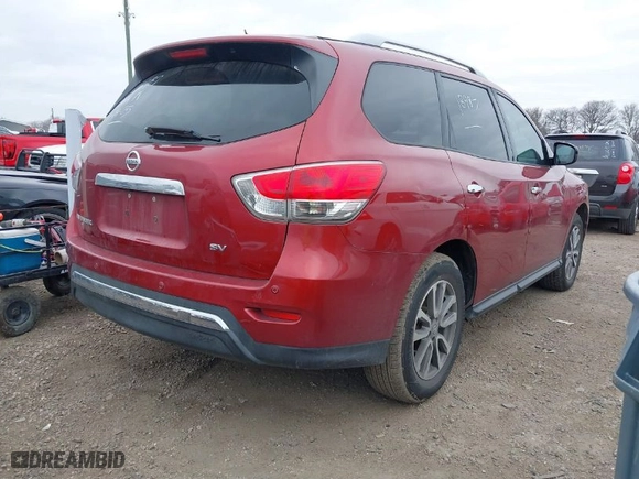 2014 Nissan Pathfinder SV with VIN 5N1AR2MNXEC618987, listed as a IAAI auction lot 41593401 with 152,764 mi miles. Bid and sale history available at carsss.com. Image 4.