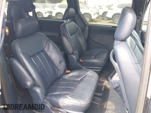2001 Chrysler Town & Country LXi with VIN 2C4GP54L81R352276, listed as a IAAI auction lot 42059587 with 93,283 mi miles and . Bid and sale history available at DreamBid. Image 8.