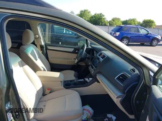 2015 Subaru Outback Premium z VIN 4S4BSACC7F3338285, wystawiony jako IAAI lot #42390497 z przebiegiem 95 977 mil mil oraz . Historia ofert i sprzedaży dostępna na DreamBid. Obrazek 5.