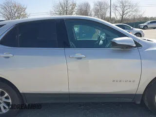 2020 Chevrolet Equinox LT with VIN 2GNAXUEV8L6165776, listed as a IAAI auction lot 41712136 with 132,479 mi miles. Bid and sale history available at carsss.com. Image 14.