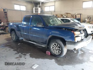 2003 Chevrolet Silverado 1500 LS с VIN 1GCEK19T83Z253084, выставлен на аукционе IAAI как лот 41500712 с пробегом 306 870 миль миль и . История ставок и продаж доступна на DreamBid. Изображение 1.