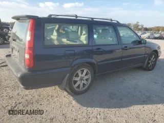 2000 Volvo V70 with VIN YV1LW61J5Y2708762, listed as a Copart auction lot 78267424 with 207,230 mi miles and Salvage Title. Bid and sale history available at carsss.com. Image 3.