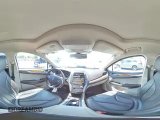 2018 Lincoln MKC Select with VIN 5LMCJ2D9XJUL21755, listed as a Copart auction lot 60058885 with 67,945 mi miles and Salvage title. Bid and sale history available at DreamBid. Image 15.