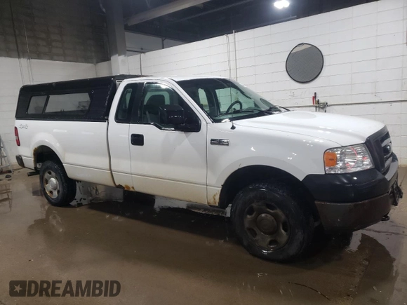 2005 Ford F-150 XL with VIN 1FTRF14WX5KB99547, listed as a Copart auction lot 44403635 with 120,427 mi miles and Clean title. Bid and sale history available at DreamBid. Image 4.