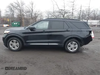 2023 Ford Explorer XLT with VIN 1FMSK8DH8PGA89282, listed as a IAAI auction lot 41453791 with 30,309 mi miles and . Bid and sale history available at carsss.com. Image 14.