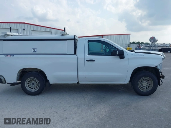 2021 Chevrolet Silverado 1500 with VIN 3GCNYAEH3MG479597, listed as a IAAI auction lot 42053040 with 102,403 mi miles and . Bid and sale history available at DreamBid. Image 13.