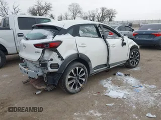2019 Mazda CX-3 Grand Touring with VIN JM1DKFD7XK0412371, listed as a IAAI auction lot 41218170 with 1 mi miles. Bid and sale history available at carsss.com. Image 4.