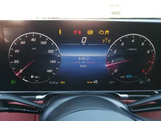 2022 Mercedes-Benz S 580 z VIN W1K6G7GB2NA109797, wystawiony jako Copart lot #68282592 z przebiegiem 8481 mil mil oraz . Historia ofert i sprzedaży dostępna na DreamBid. Obrazek 9.