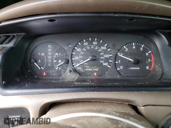 2000 Toyota Camry CE with VIN 4T1BG22K0YU957176, listed as a Copart auction lot 58276794 with 227,144 mi miles and Salvage Title. Bid and sale history available at carsss.com. Image 9.