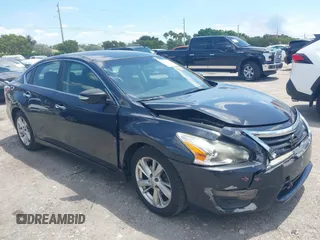 2014 Nissan Altima SV with VIN 1N4AL3AP2EC193417, listed as a IAAI auction lot 42041972 with 162,010 mi miles and . Bid and sale history available at DreamBid. Image 1.
