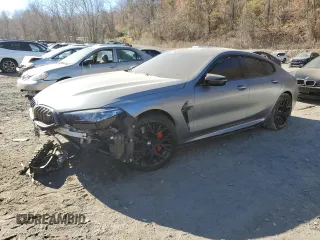 2022 BMW M8 Competition z VIN WBSGV0C08NCK26720, wystawiony jako Copart lot #78250474 z przebiegiem Nie podano mil oraz Szkoda całkowita • Salvage title. Historia ofert i sprzedaży dostępna na DreamBid. Obrazek 1.
