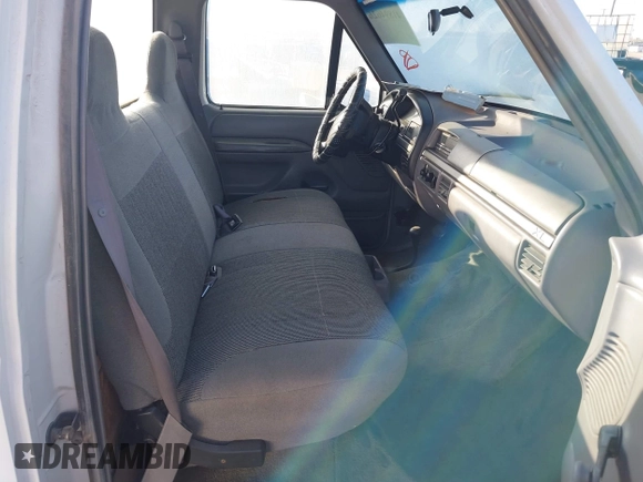 1995 Ford F-150 with VIN 2FTEF14Y5SCA62046, listed as a IAAI auction lot 41894626 with 1 mi miles. Bid and sale history available at carsss.com. Image 8.