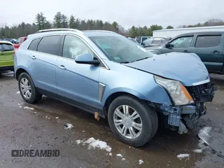 2013 Cadillac SRX Luxury Collection with VIN 3GYFNGE30DS618113, listed as a IAAI auction lot 42007691 with 1 mi miles. Bid and sale history available at carsss.com. Image 1.