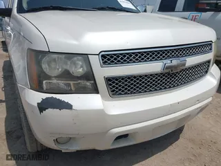 2011 Chevrolet Suburban LTZ with VIN 1GNSCKE06BR207874, listed as a IAAI auction lot 41903805 with 288,007 mi miles. Bid and sale history available at carsss.com. Image 6.