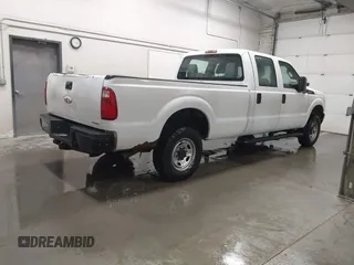 2012 Ford F-250 XL with VIN 1FT7W2B60CEA17544, listed as a IAAI auction lot 41677253 with 199,927 mi miles and . Bid and sale history available at DreamBid. Image 4.