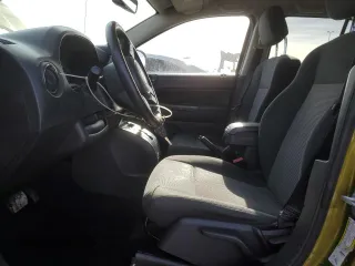 2012 Jeep Compass High Altitude with VIN 1C4NJDAB7CD554630, listed as a Copart auction lot 49915565 with 266,206 mi miles and Salvage Title. Bid and sale history available at carsss.com. Image 7.