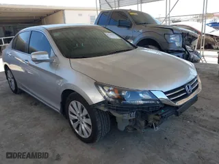 2013 Honda Accord Sdn EX-L with VIN 1HGCR2F84DA095191, listed as a IAAI auction lot 41785855 with 168,789 mi miles. Bid and sale history available at carsss.com. Image 1.