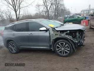 2020 GMC Terrain Denali с VIN 3GKALSEX2LL112520, выставлен на аукционе IAAI как лот 41577360 с пробегом 94 597 миль миль и . История ставок и продаж доступна на DreamBid. Изображение 14.