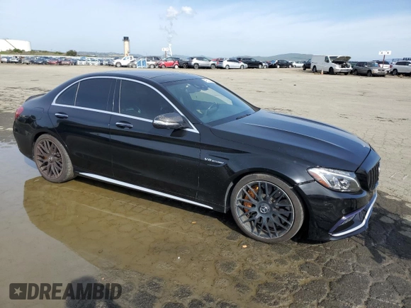 2017 Mercedes-Benz C 63 S AMG с VIN 55SWF8HB4HU193830, выставлен на аукционе Copart как лот 49514715 с пробегом 67 199 миль миль и Списание • Salvage title. История ставок и продаж доступна на DreamBid. Изображение 4.