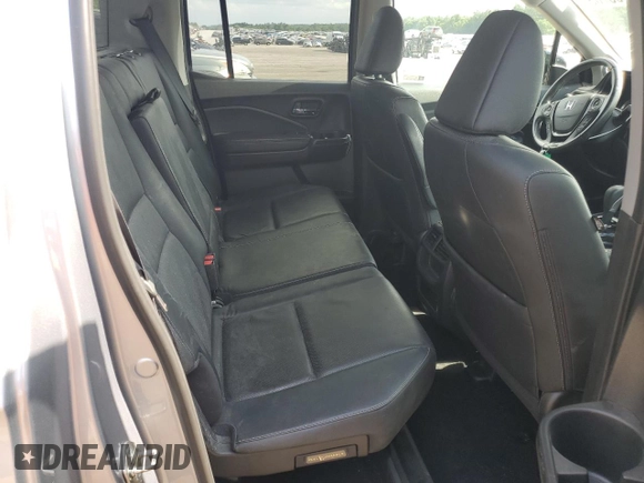 2019 Honda Ridgeline RTL-E z VIN 5FPYK3F72KB001049, wystawiony jako Copart lot #57706765 z przebiegiem 97 722 mil mil oraz Szkoda całkowita • Salvage title. Historia ofert i sprzedaży dostępna na DreamBid. Obrazek 10.