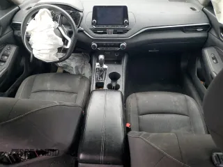 2020 Nissan Altima 2.5 S with VIN 1N4BL4BV3LC147700, listed as a Copart auction lot 88746145 with 143,930 mi miles and Clean Title. Bid and sale history available at carsss.com. Image 8.