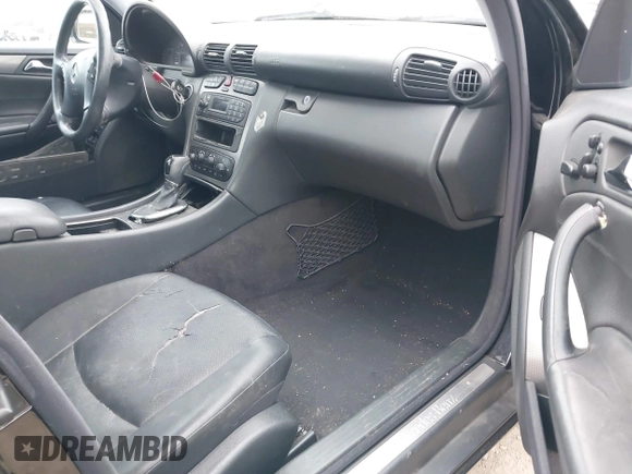 2004 Mercedes-Benz C 230 Kompressor with VIN WDBRF40JX4A567983, listed as a IAAI auction lot 41714599 with 285,832 mi miles and . Bid and sale history available at DreamBid. Image 5.