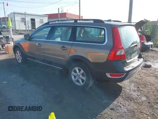 2010 Volvo XC70 3.2L with VIN YV4960BZ9A1078593, listed as a IAAI auction lot 42015234 with 242,005 mi miles and . Bid and sale history available at DreamBid. Image 3.