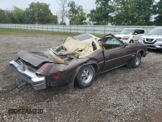 1977 Oldsmobile Cutlass z VIN 3J57R7M186772, wystawiony jako Copart lot #70648914 z przebiegiem 43 326 mil mil oraz Szkody całkowita. Historia ofert i sprzedaży dostępna na DreamBid. Obrazek 3.