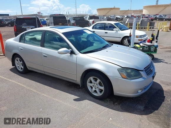 2005 Nissan Altima S z VIN 1N4AL11D45C380359, wystawiony jako IAAI lot #42022290 z przebiegiem 113 156 mil mil oraz . Historia ofert i sprzedaży dostępna na DreamBid. Obrazek 1.