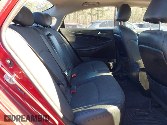 2013 Hyundai Sonata Limited with VIN 5NPEC4AC2DH795719, listed as a IAAI auction lot 41314171 with 293,286 mi miles and . Bid and sale history available at DreamBid. Image 8.