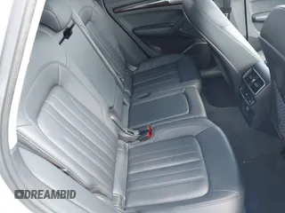 2018 Audi Q5 Premium Plus z VIN WA1BNAFY3J2234064, wystawiony jako IAAI lot #41923348 z przebiegiem 96 975 mil mil oraz . Historia ofert i sprzedaży dostępna na DreamBid. Obrazek 8.