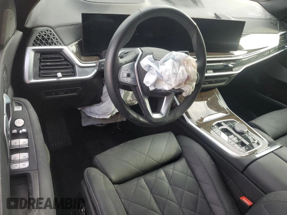 2024 BMW X7 xDrive40i with VIN 5UX23EM09R9T85217, listed as a Copart auction lot 47038835 with 0 mi miles and Salvage Title. Bid and sale history available at carsss.com. Image 8.