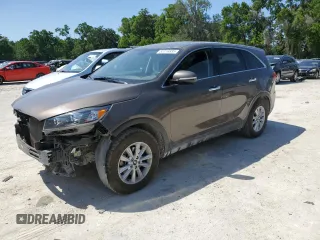 2019 Kia Sorento L z VIN 5XYPG4A37KG508702, wystawiony jako Copart lot #52316835 z przebiegiem 135 576 mil mil oraz Nie do naprawy • Non repairable. Historia ofert i sprzedaży dostępna na DreamBid. Obrazek 1.