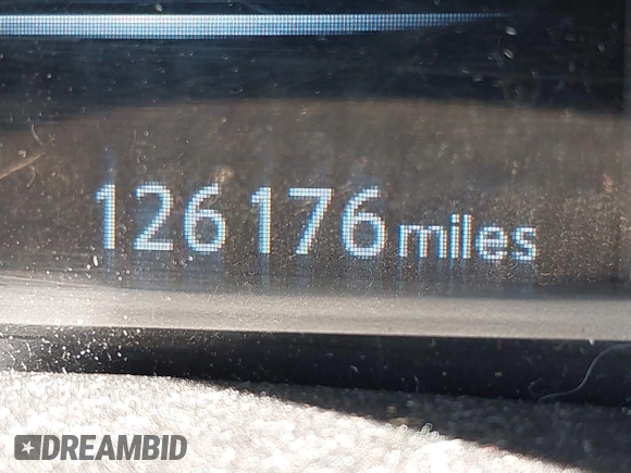 2018 Nissan Sentra S with VIN 3N1AB7AP0JY230120, listed as a IAAI auction lot 41236748 with 126,176 mi miles and . Bid and sale history available at DreamBid. Image 14.