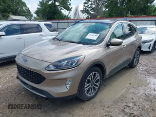 2020 Ford Escape SEL with VIN 1FMCU0H67LUA68444, listed as a IAAI auction lot 42369789 with Not provided miles and . Bid and sale history available at DreamBid. Image 2.