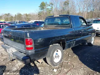 2000 Dodge Ram 1500 with VIN 1B7HC13Y7YJ180942, listed as a IAAI auction lot 41362908 with 398,452 mi miles. Bid and sale history available at carsss.com. Image 4.