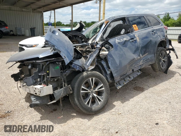 2018 Toyota Highlander LE with VIN 5TDZZRFH6JS269715, listed as a Copart auction lot 51054665 with Not provided miles and Non repairable. Bid and sale history available at DreamBid. Image 1.